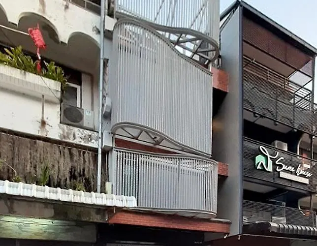 Little One Hostel เชียงราย
